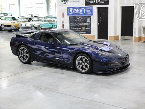 Used 2000 Chevrolet Corvette Coupe image 36