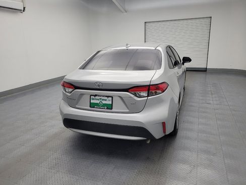 Used 2021 Toyota Corolla LE FWD image 7