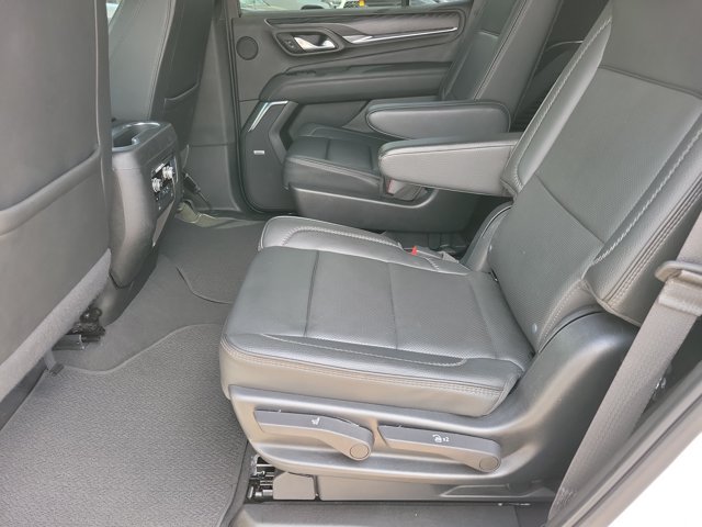 Used 2023 GMC Yukon Denali AWD/4WD image 9