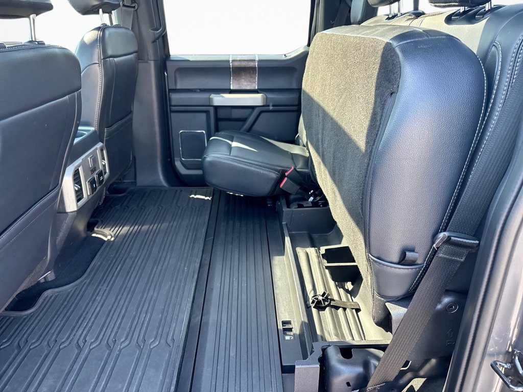 Used 2022 Ford F250 Lariat w/ Black Appearance Package AWD/4WD image 20