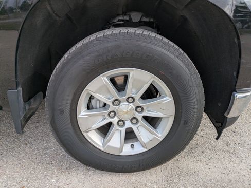 Used 2021 Chevrolet Silverado 1500 LT RWD image 11