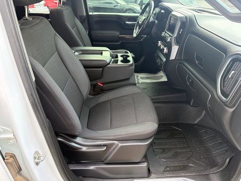 Used 2021 GMC Sierra 2500 SLE w/ SLE Value Package; image 10