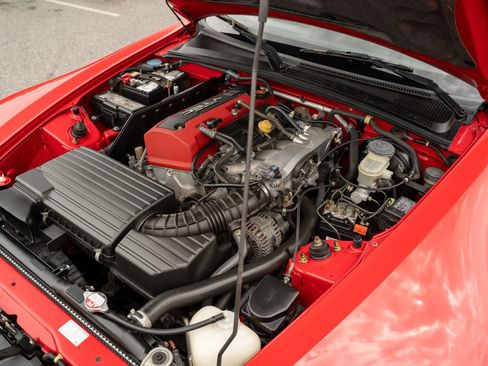 Used 2000 Honda S2000 image 31
