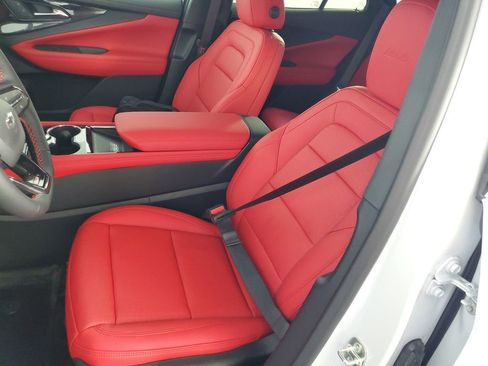 New 2026 Chevrolet Blazer EV SS image 11