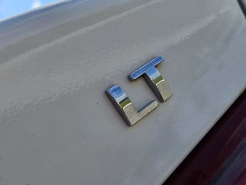 Used 2021 Chevrolet Malibu LT image 12