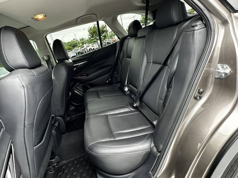 Used 2022 Subaru Outback Limited AWD/4WD image 14