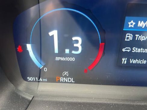 Used 2025 Ford Explorer ST-Line w/ Premium Package AWD/4WD image 11