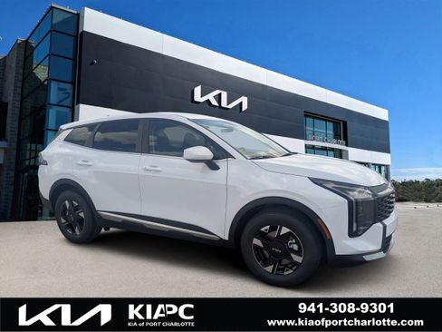 New 2026 Kia Sportage LX FWD image 1