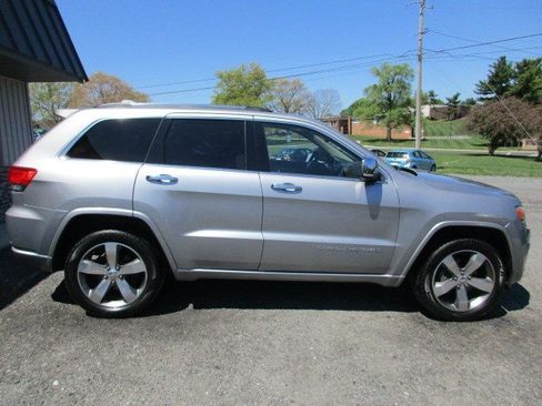 Used 2015 Jeep Grand Cherokee Overland AWD/4WD image 9