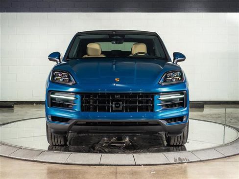 New 2026 Porsche Cayenne Coupe image 6