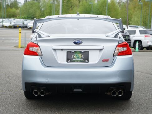 Used 2019 Subaru WRX STI AWD/4WD image 4