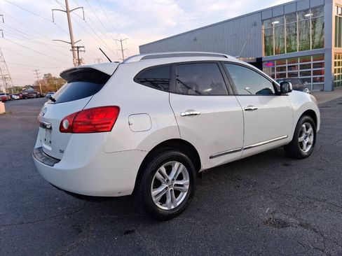 Used 2012 Nissan Rogue SV FWD image 4