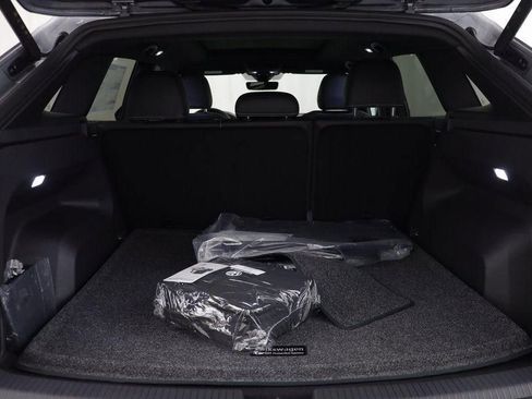 New 2026 Volkswagen Atlas Cross Sport SEL R-Line AWD/4WD image 18