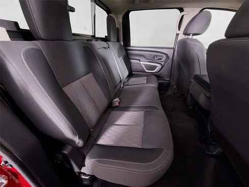 Used 2024 Nissan Titan SV image 24