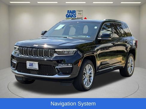 Certified 2023 Jeep Grand Cherokee Summit w/ Adv Protech Group IV AWD/4WD image 3