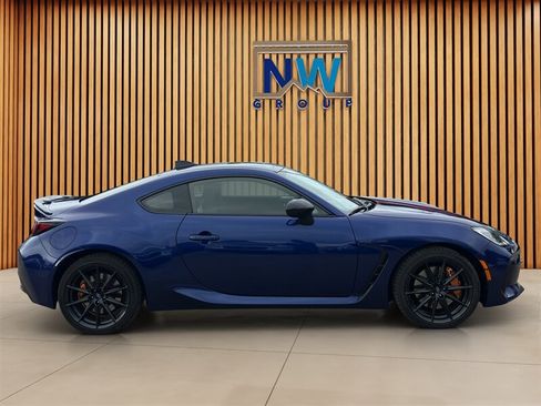 Used 2025 Subaru BRZ tS RWD image 18