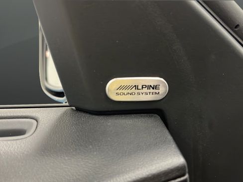 Used 2023 Dodge Charger R/T w/ Plus Group RWD image 32