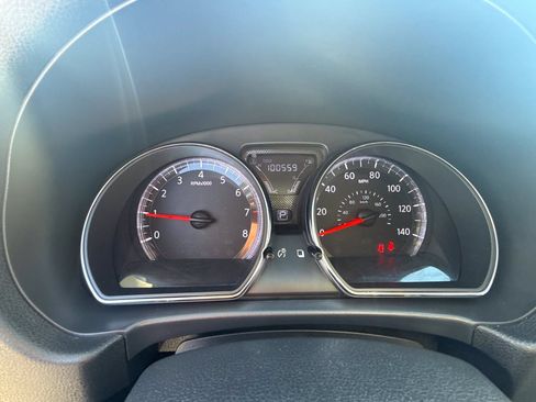 Used 2018 Nissan Versa SV FWD image 14