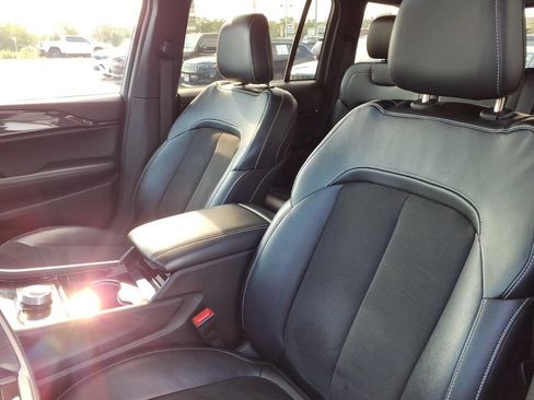 Certified 2023 Jeep Grand Cherokee Altitude AWD/4WD image 10