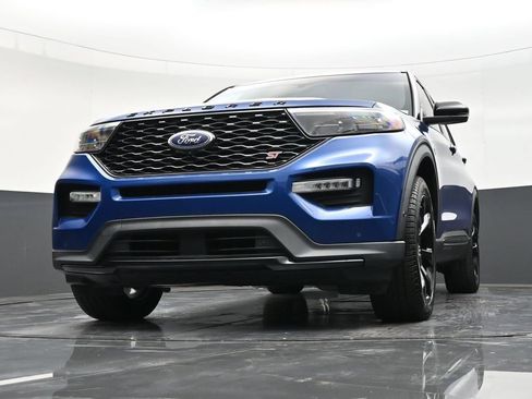 Used 2022 Ford Explorer ST w/ Equipment Group 401A AWD/4WD image 28