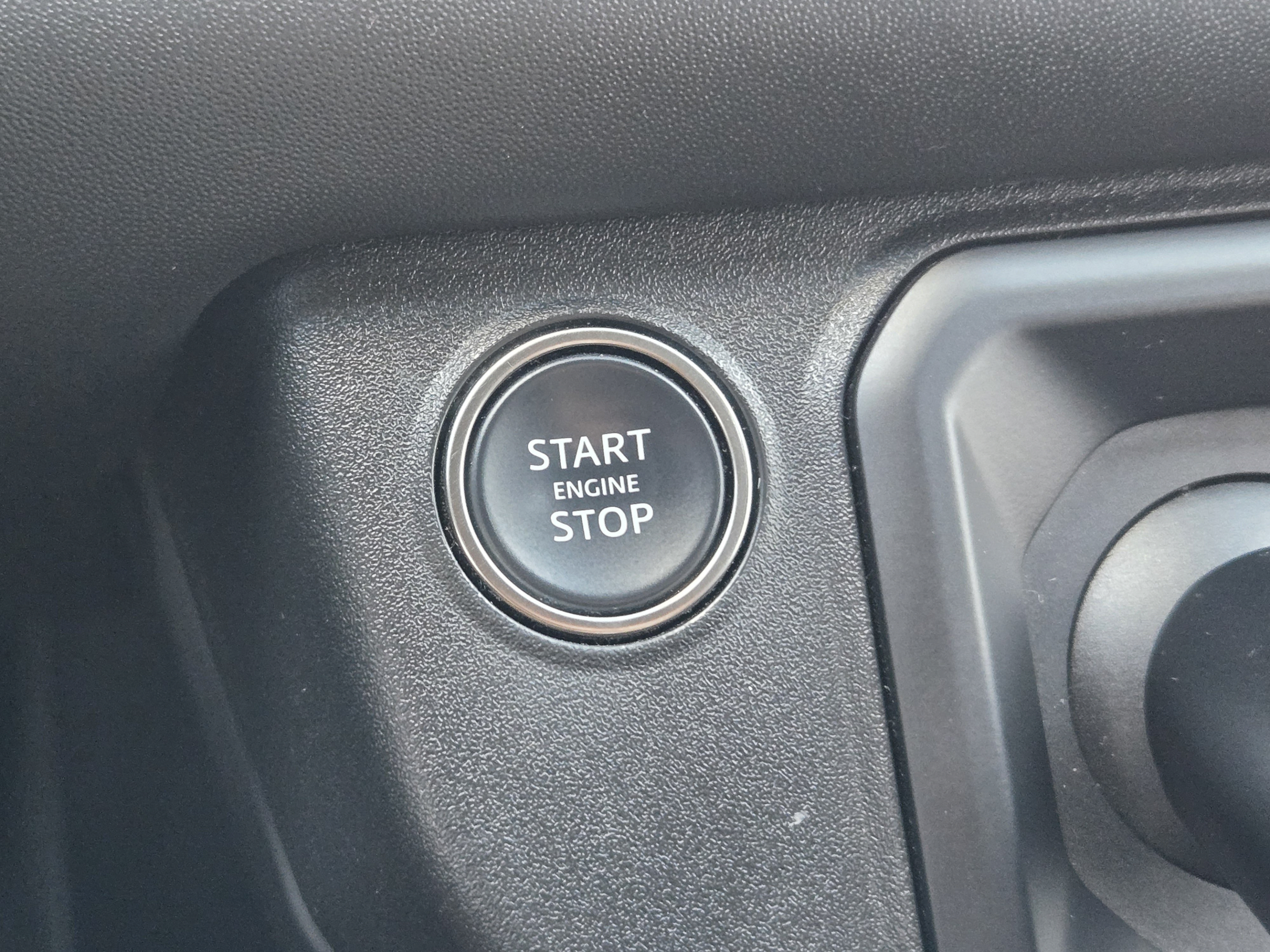 Used 2023 Land Rover Defender 110 X-Dynamic SE AWD/4WD image 19
