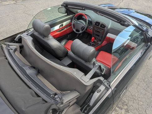 Used 2002 Ford Thunderbird RWD image 15