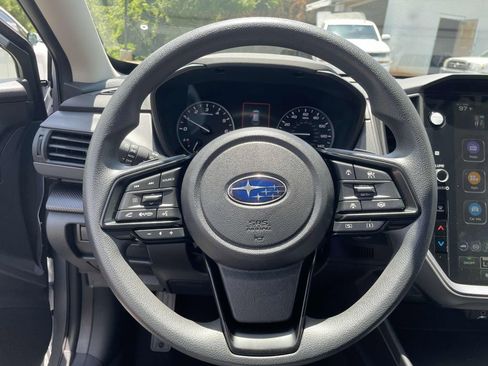 Used 2025 Subaru Crosstrek 2.0i Premium AWD/4WD image 21