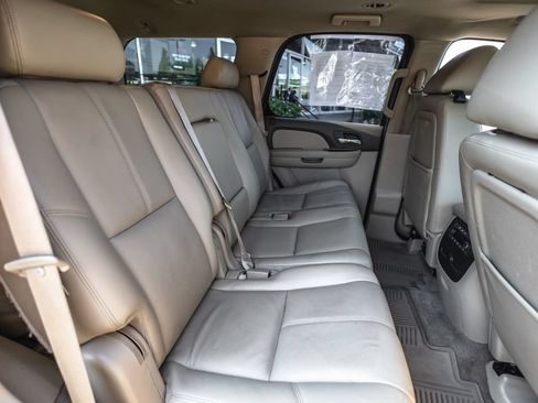 Used 2010 Chevrolet Tahoe LT AWD/4WD image 27
