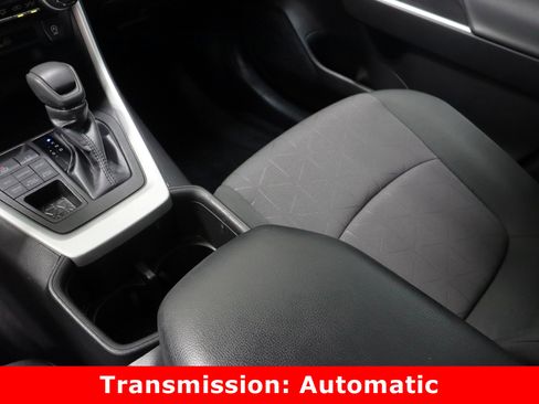 Used 2024 Toyota RAV4 XLE image 17