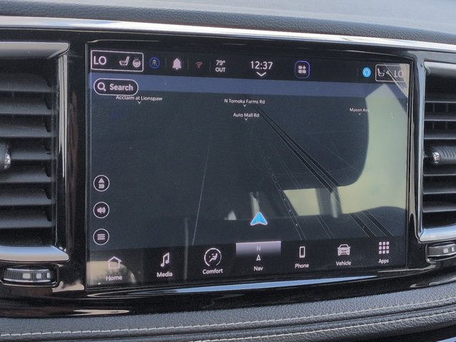 Used 2023 Chrysler Pacifica Limited FWD image 23