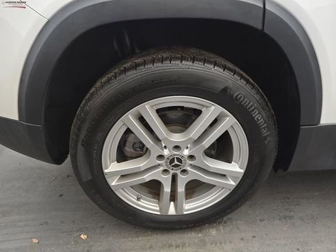 Used 2022 Mercedes-Benz GLB 250 4MATIC image 20