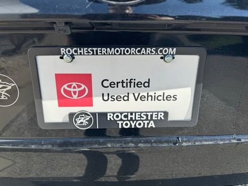 Certified 2023 Toyota Highlander XLE AWD/4WD image 46