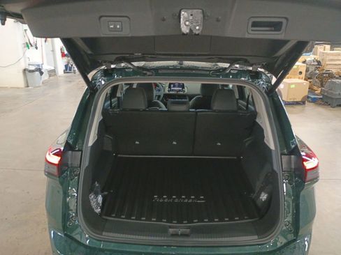 New 2026 Nissan Rogue SV w/ Rock Creek Premium Package AWD/4WD image 18
