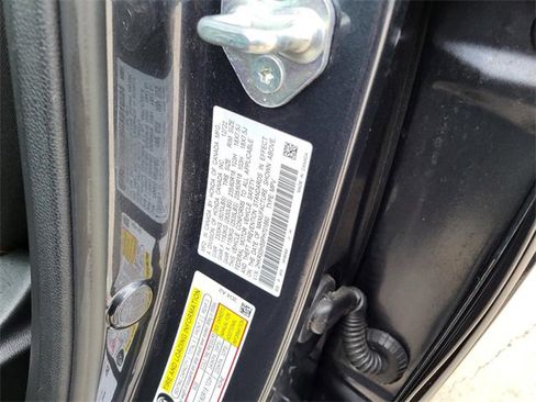 Used 2023 Honda CR-V Sport image 27