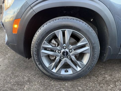 Used 2023 Kia Seltos S image 8