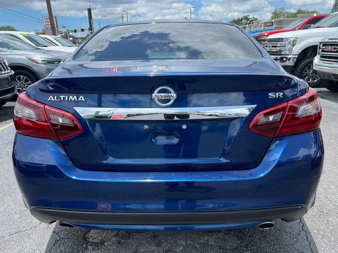 Used 2016 Nissan Altima 2.5 SR FWD image 6