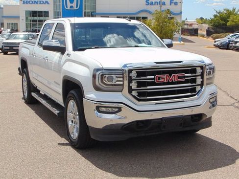 Used 2017 GMC Sierra 1500 SLT AWD/4WD image 9