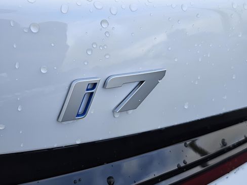 New 2026 BMW i7 eDrive50 w/ M Sport Package image 26