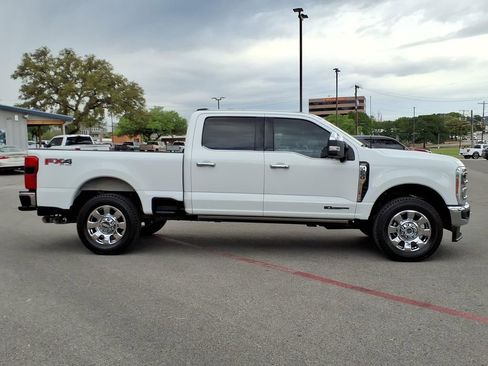 Certified 2023 Ford F250 Lariat w/ Lariat Ultimate Package image 2