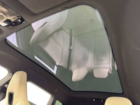 Used 2024 BMW iX xDrive50 w/ Sport Package image 11