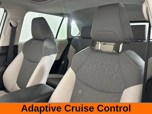 Used 2025 Toyota RAV4 XLE w/ Convenience Package FWD image 14