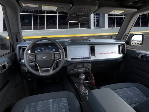 New 2026 Ford Bronco Heritage Edition AWD/4WD image 11