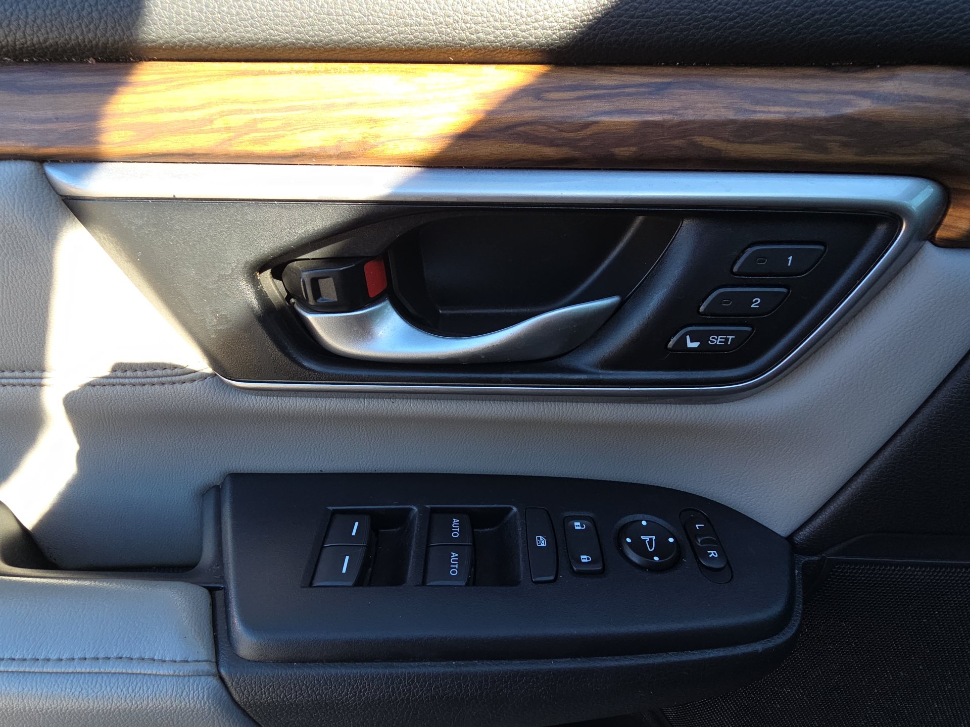 Used 2019 Honda CR-V EX-L image 13