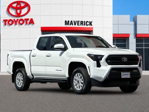 New 2026 Toyota Tacoma SR5 RWD image 7