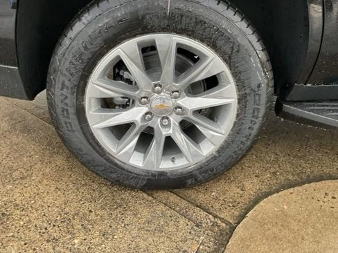 New 2026 Chevrolet Tahoe Premier w/ Sun And Tow Package image 13