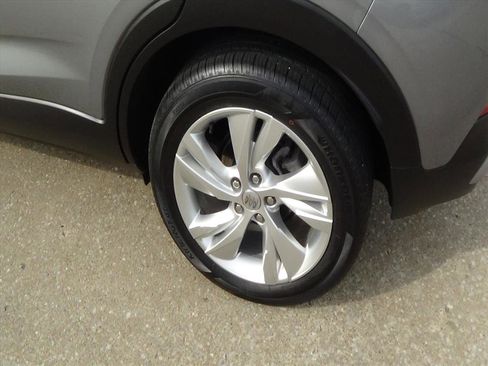 Used 2025 Buick Encore GX Preferred image 9