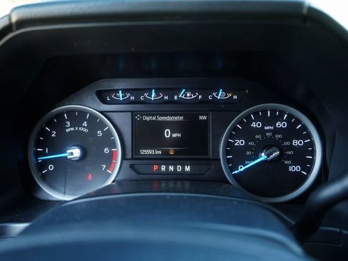 Used 2022 Ford F250 XL w/ Power Equipment Group AWD/4WD image 25