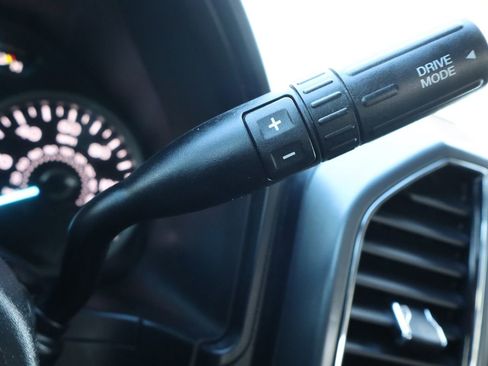 Used 2019 Ford F150 XLT w/ Trailer Tow Package image 32