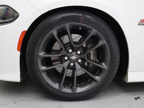 Used 2021 Dodge Charger Scat Pack w/ Plus Group RWD image 9