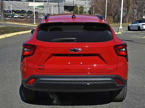 New 2026 Chevrolet Trax RS w/ Driver Confidence Package FWD image 7